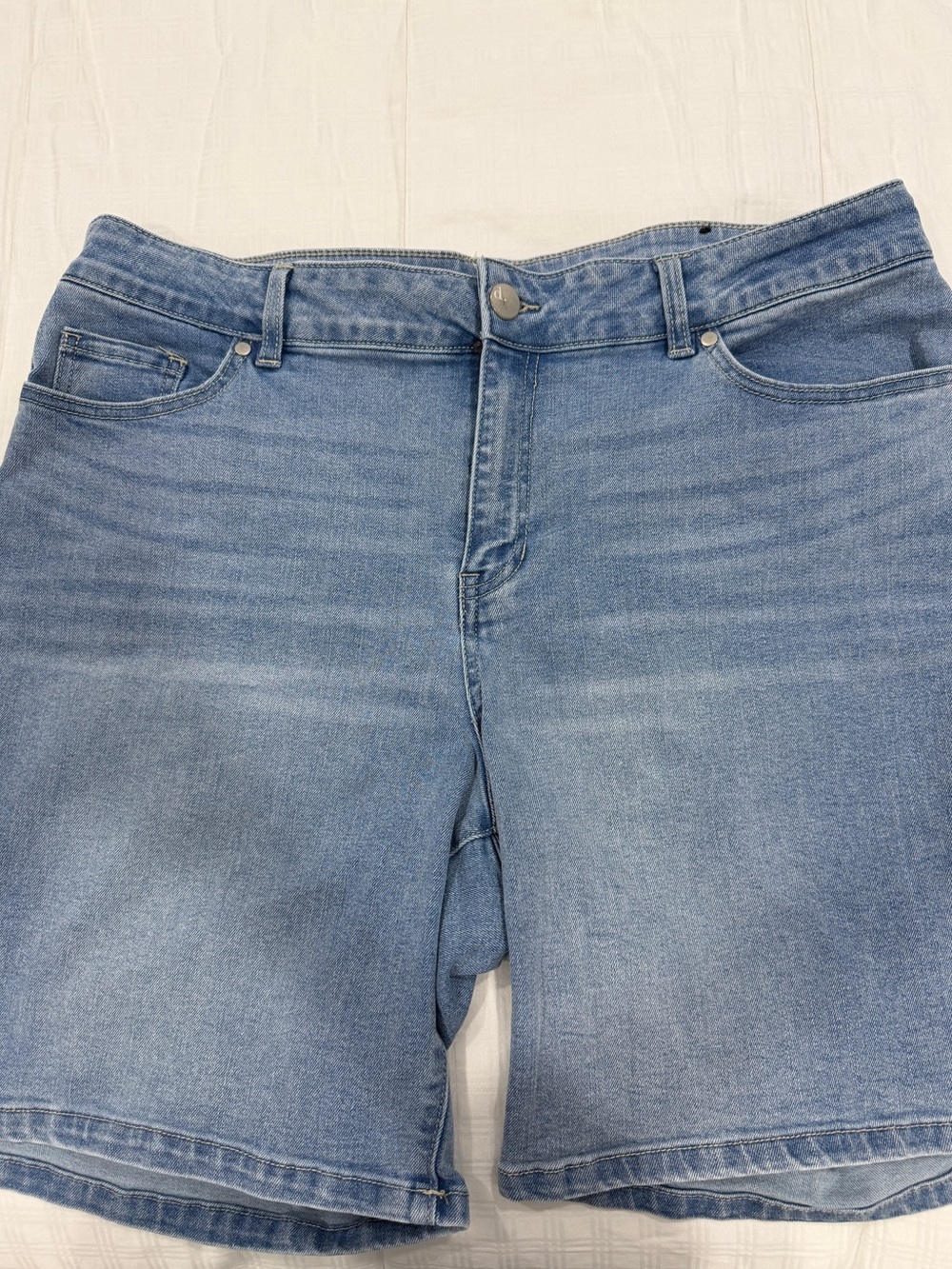 d. jeans Light Blue Boyfriend Denim Shorts